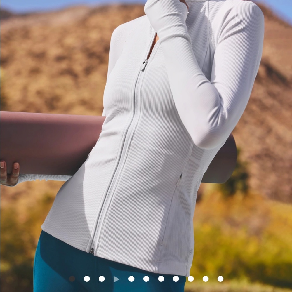 Athleta White Ribbed Jacket XS never worn!